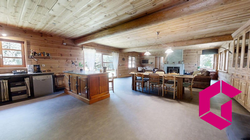 Maison - 170 m² - 4 pièces