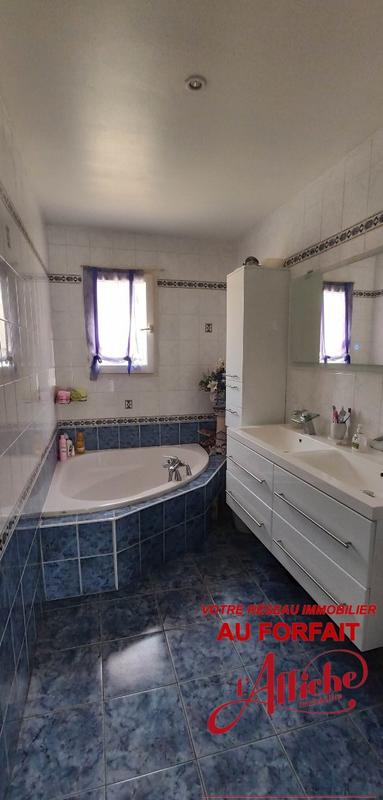 Maison - 115 m² - 5 pièces