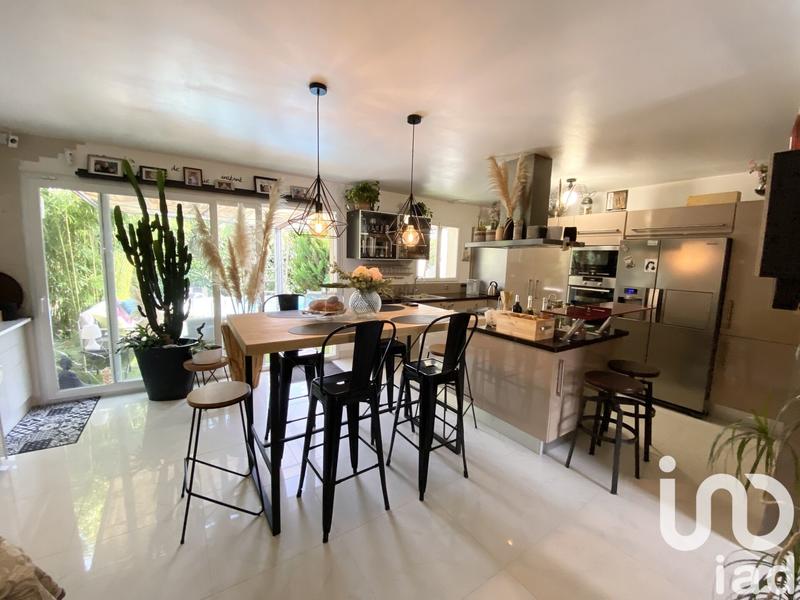 Maison - 125 m² - 6 pièces