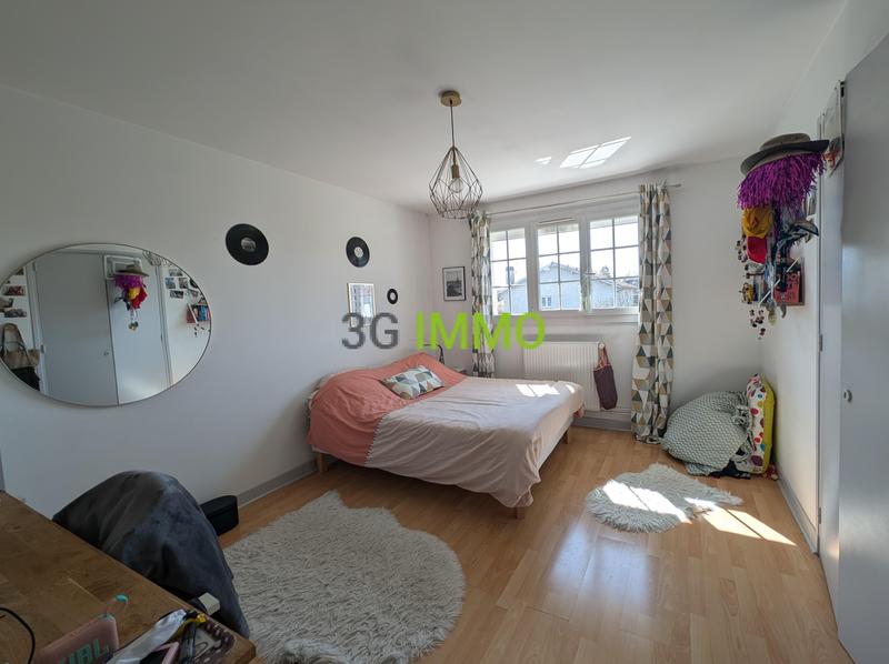 Maison - 140 m² - 6 pièces