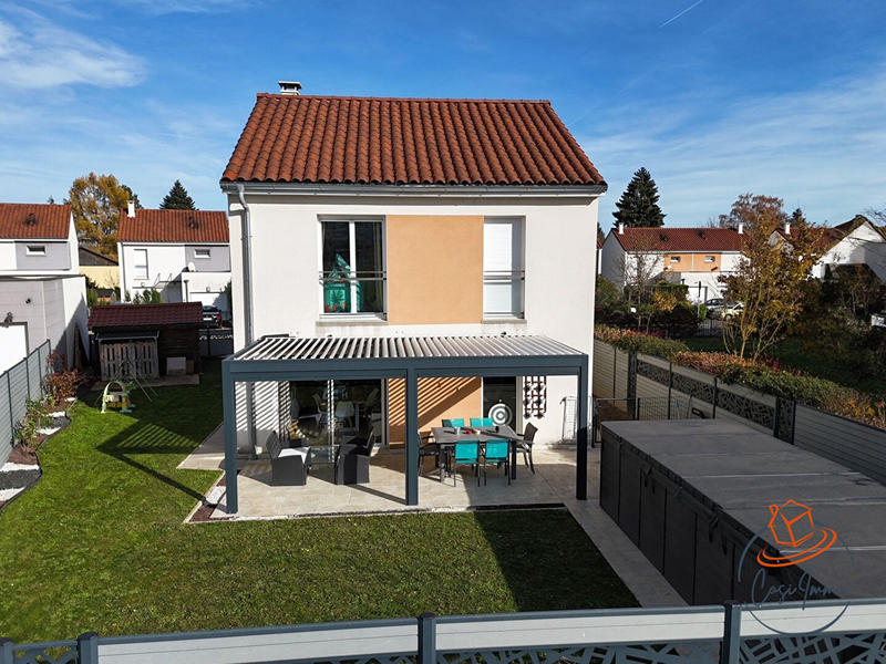 Maison - 131 m² - 5 pièces