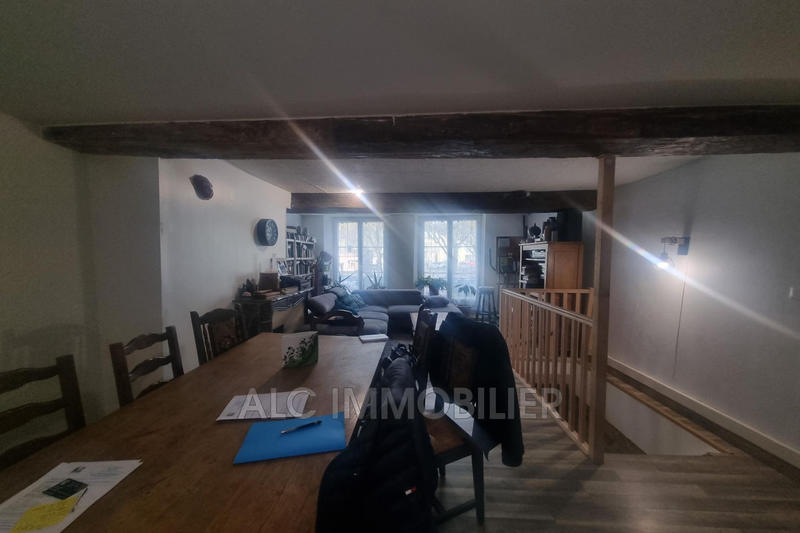 Fonds de commerce - Magasins - 153 m²