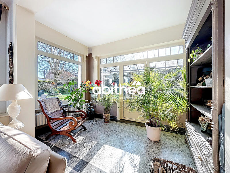 Maison - 224 m² - 6 pièces