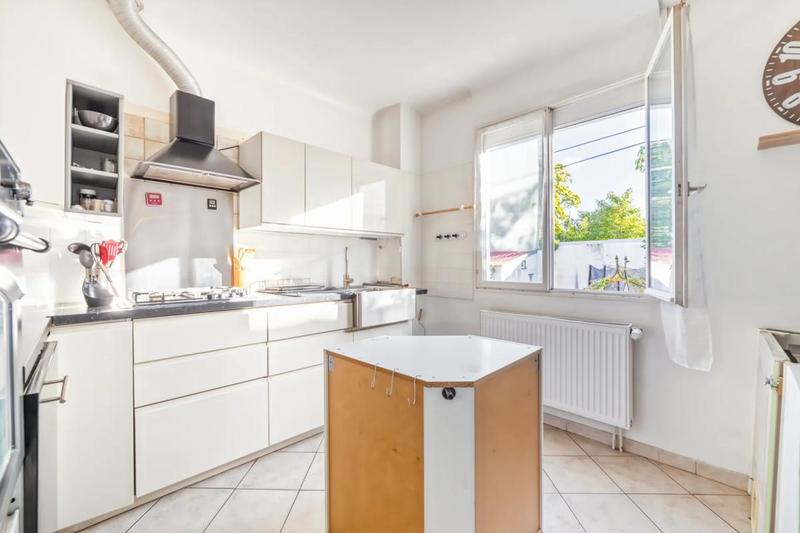 Maison - 70 m² - 5 pièces