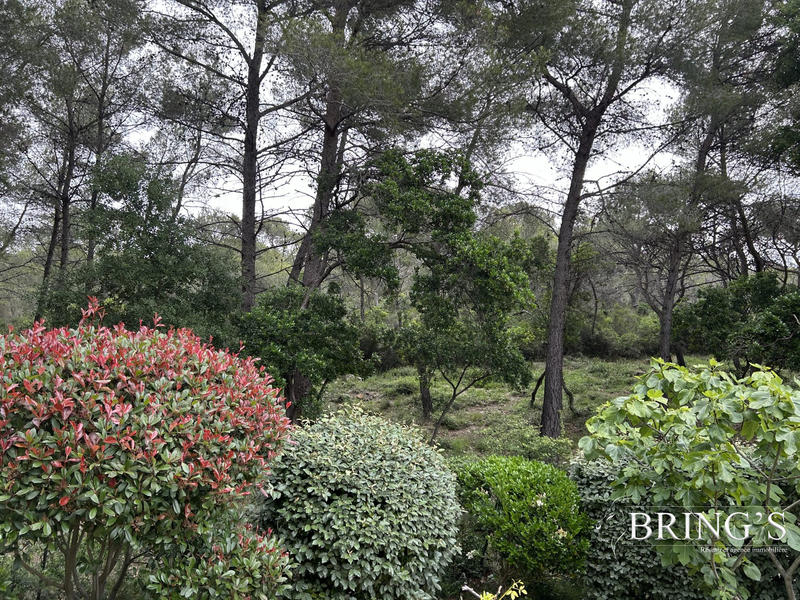 Villa - 210 m² - 6 pièces