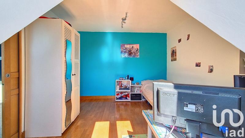 Maison - 210 m² - 7 pièces