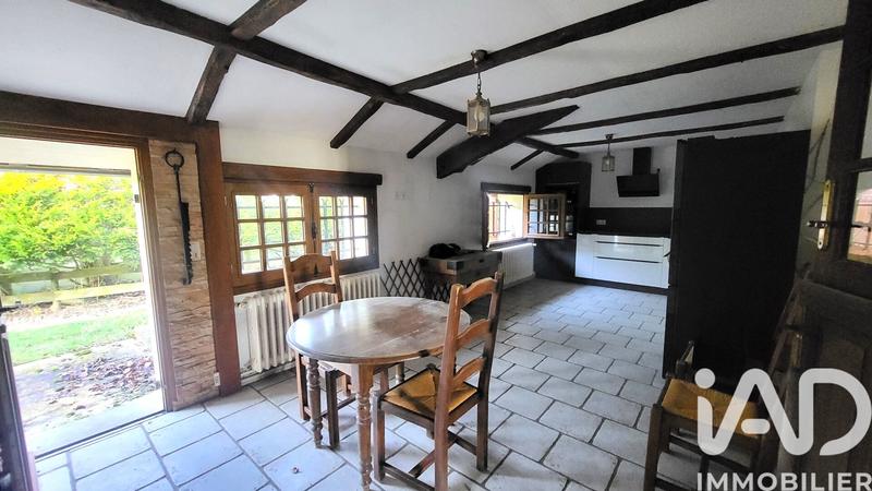 Maison - 235 m² - 7 pièces