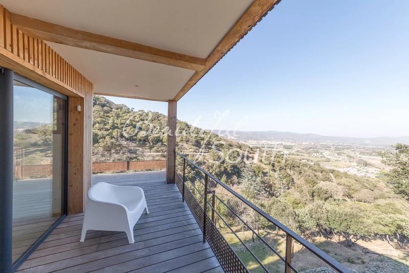 Mas - 160 m² - 7 pièces