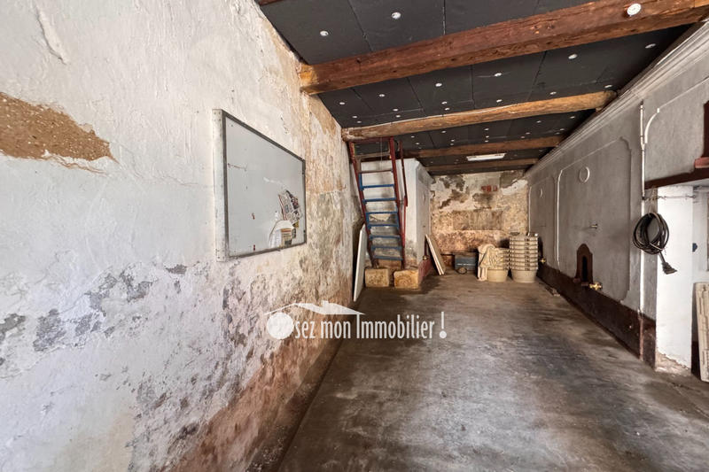 Maison - 200 m² - 8 pièces