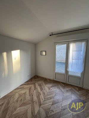 Maison - 73 m² - 4 pièces