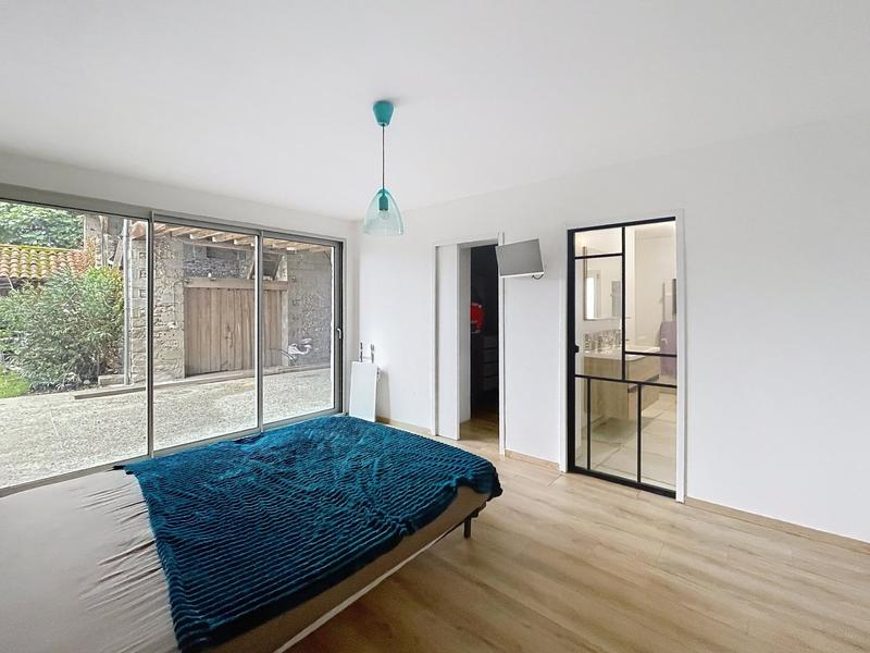 Maison - 136 m² - 5 pièces