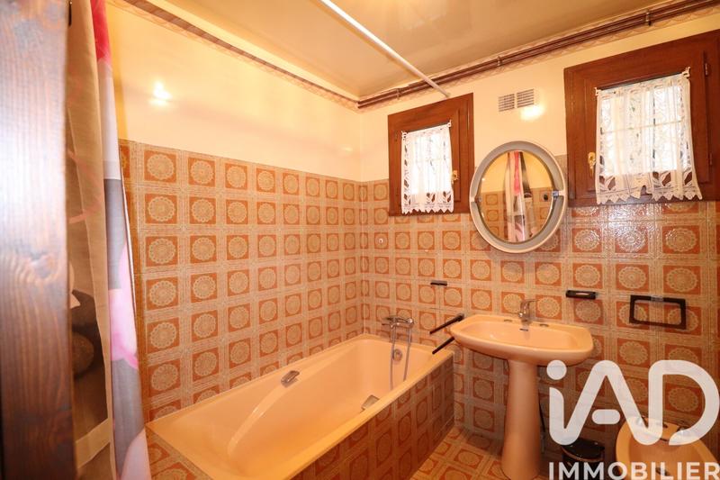 Maison - 140 m² - 6 pièces