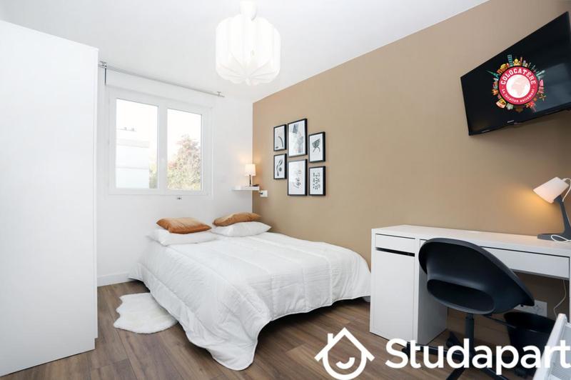 Chambre - 10 m² - 1 pièce