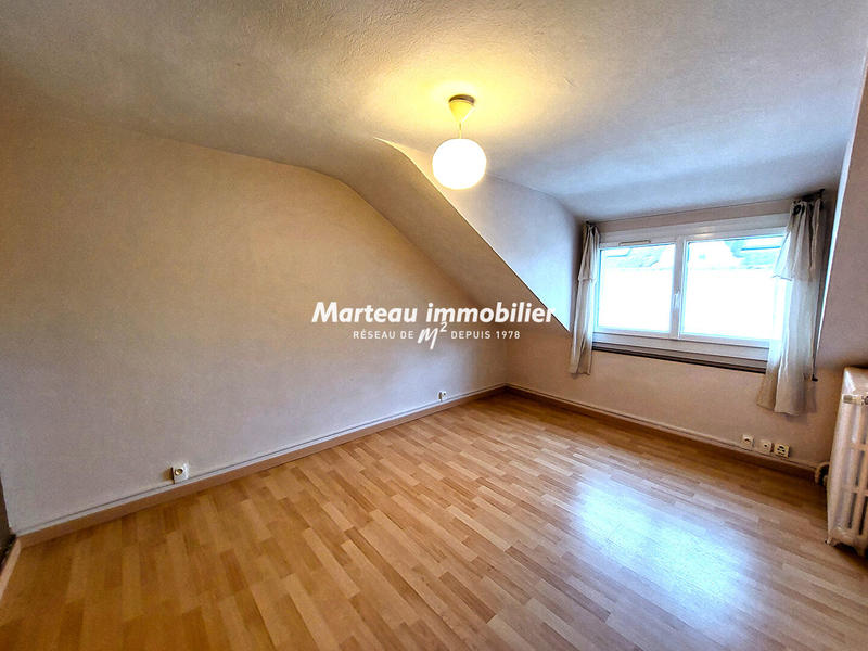 Maison - 104 m² - 6 pièces