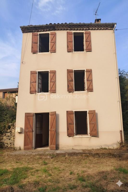 Maison de village - 105 m² - 4 pièces