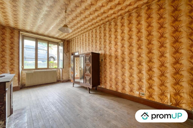 Maison - 200 m² - 8 pièces