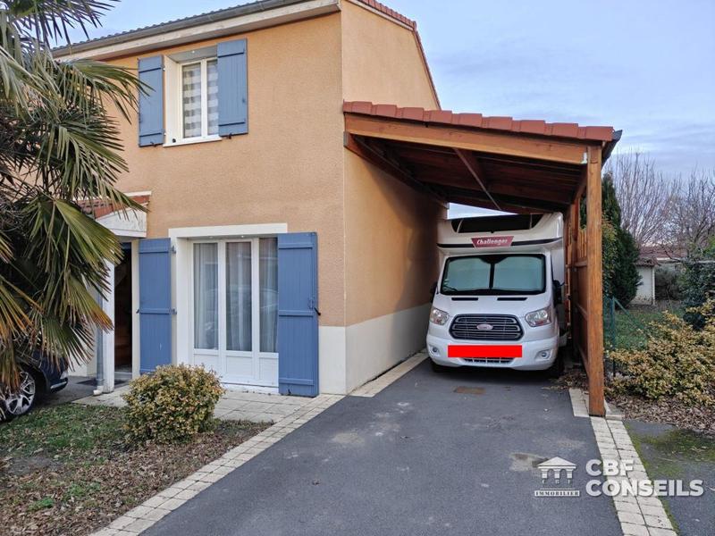 Maison - 95 m² - 5 pièces