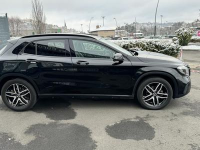 Mercedes Gla 200 d 7-G Dct sensation Garantie Mercedes 9 Mo