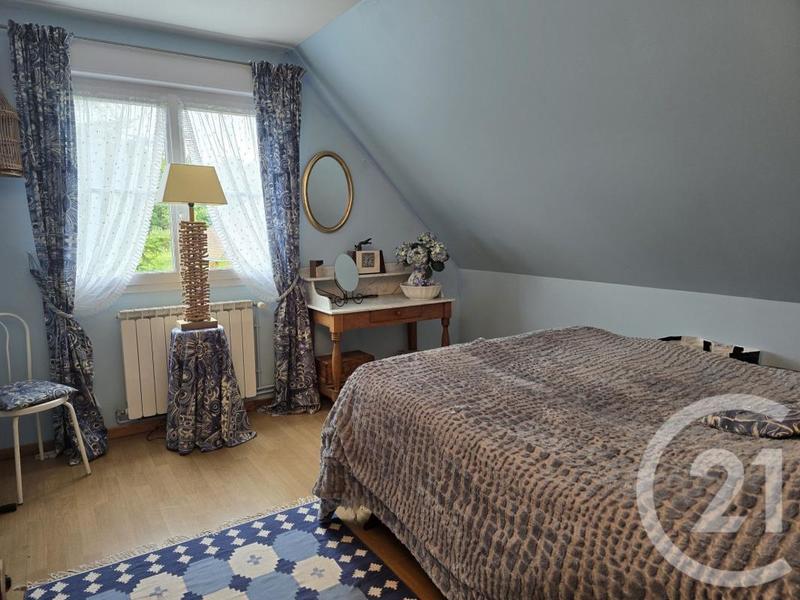 Villa - 208 m² - 6 pièces