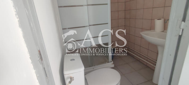 Appartement - 15 m² - 1 pièce