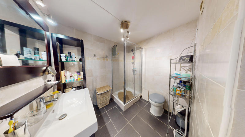 Maison - 92 m² - 4 pièces