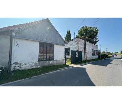Local commercial - 150 m² - 2 pièces