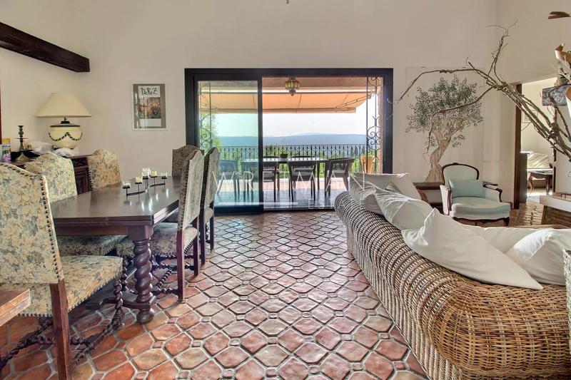 Villa - 111 m² - 5 pièces