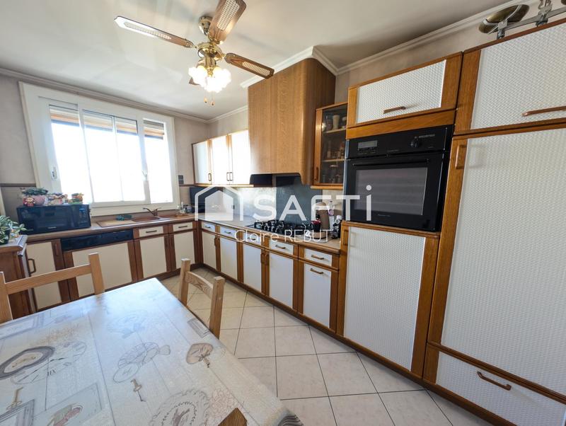 Appartement - 80 m² - 4 pièces