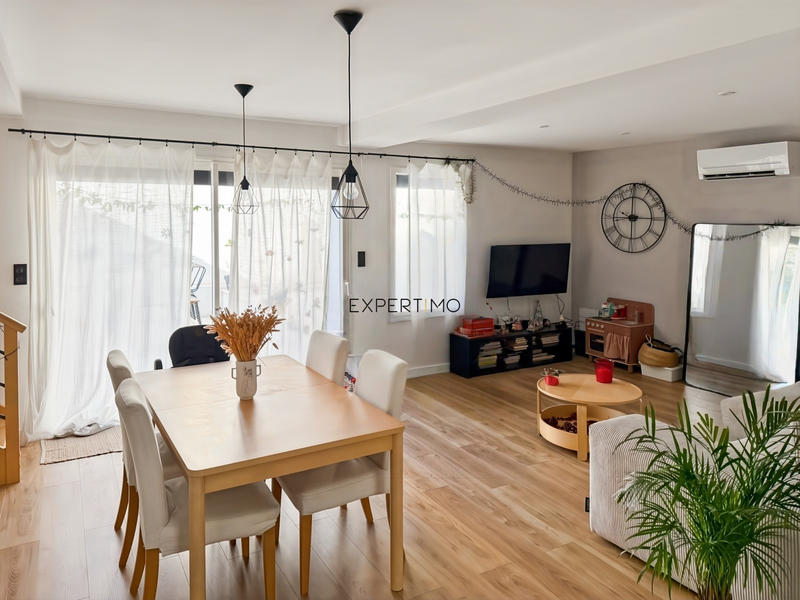 Maison - 100 m² - 4 pièces