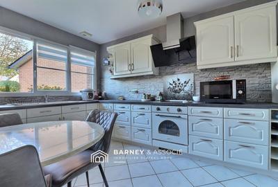 Maison - 102 m² - 5 pièces