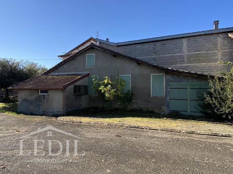 Propriété - 226 m² - 9 pièces