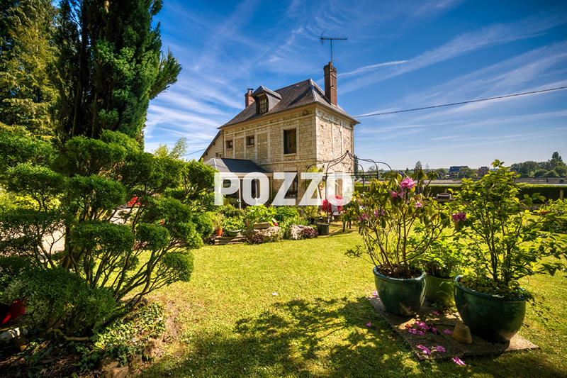 Maison - 140 m² - 6 pièces