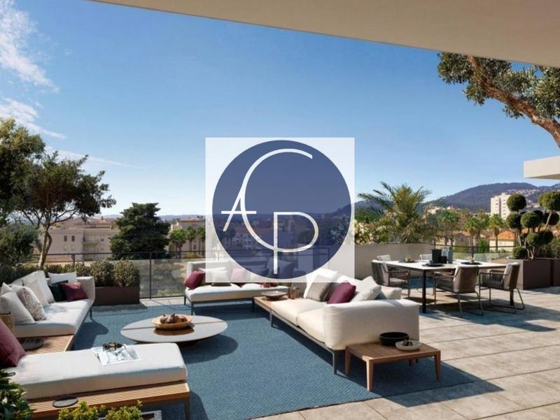 Appartement - 94 m² - 4 pièces