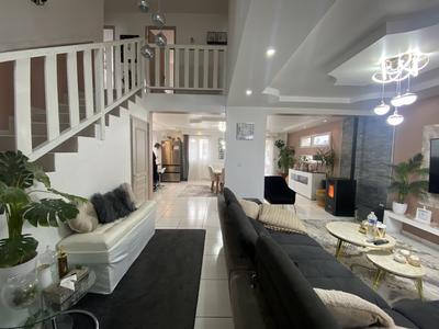 Maison - 146 m² - 7 pièces