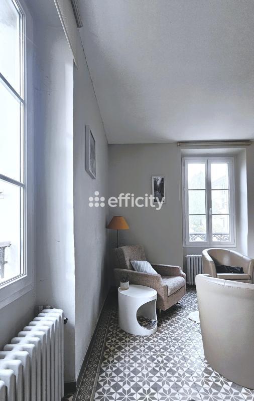 Appartement - 64 m² - 2 pièces