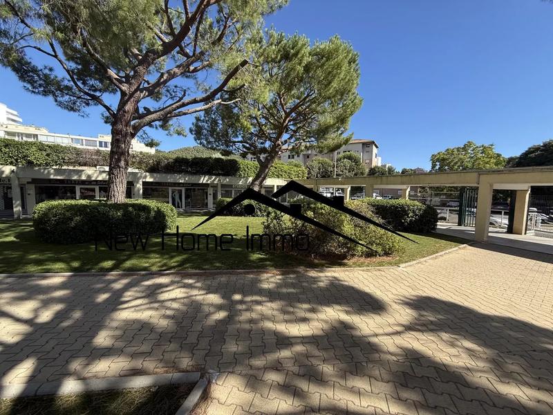 Local commercial - 132 m²