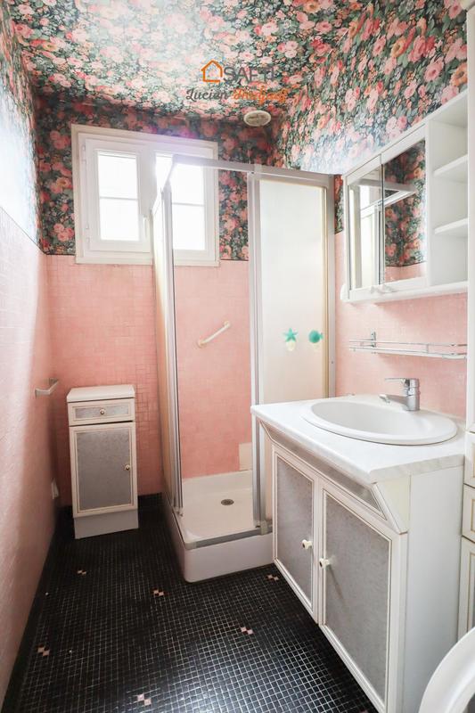 Maison - 95 m² - 5 pièces