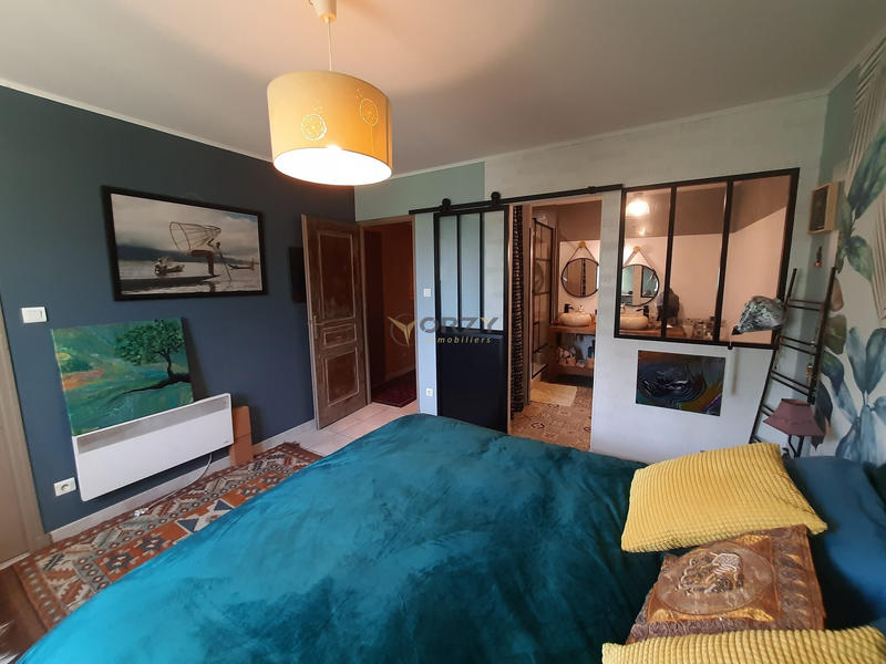 Maison - 99 m² - 4 pièces