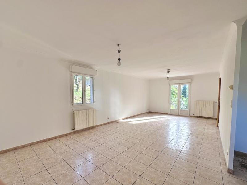 Maison - 97 m² - 4 pièces