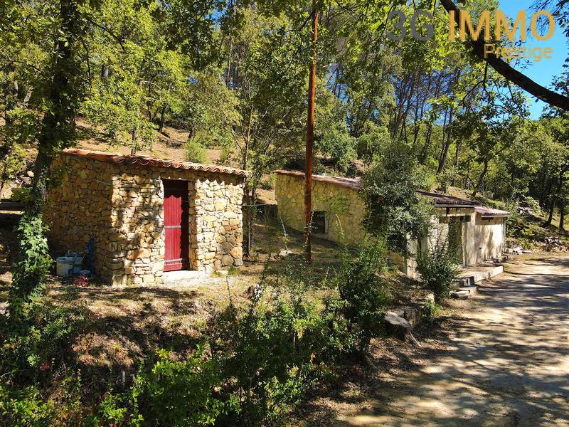 Villa - 178 m² - 9 pièces