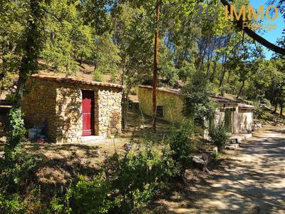 Villa - 178 m² - 9 pièces