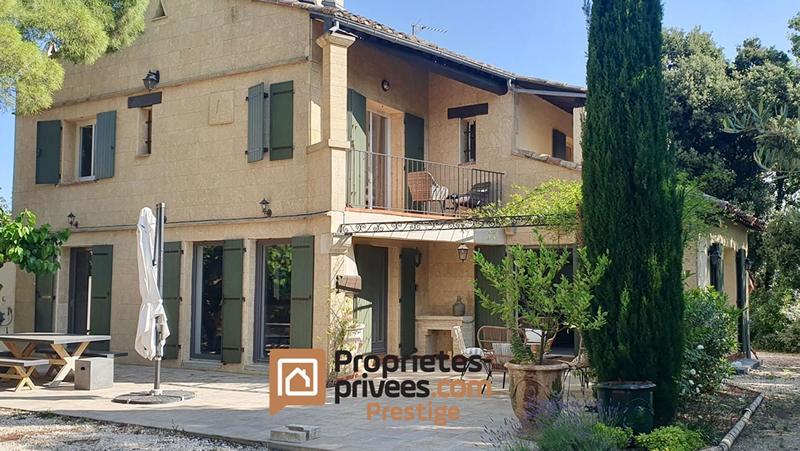Villa - 260 m² - 7 pièces