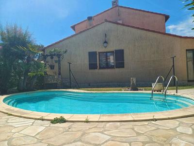 Maison - 97 m² - 4 pièces