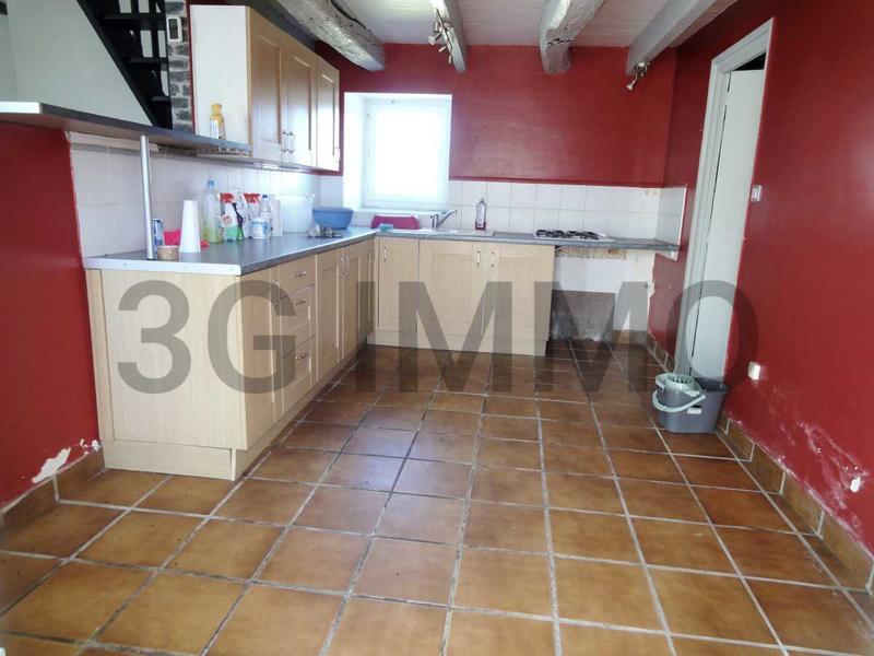 Maison - 90 m² - 5 pièces