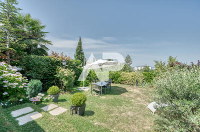 Maison - 140 m² - 7 pièces