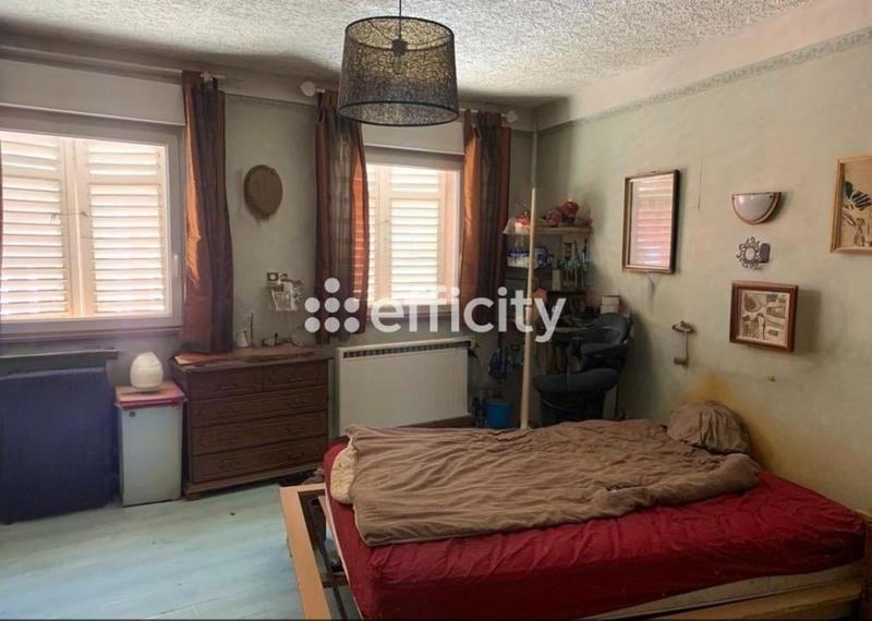 Immeuble - 100 m² - 6 pièces