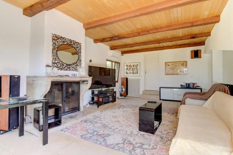 Villa - 206 m² - 6 pièces