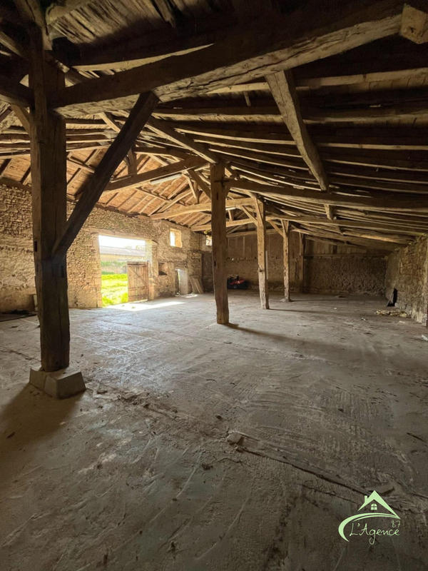 Maison ancienne - 405 m² - 11 pièces