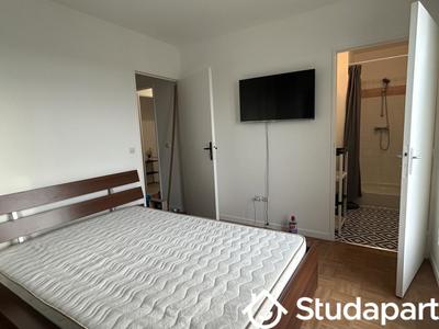 Chambre - 12 m² - 1 pièce