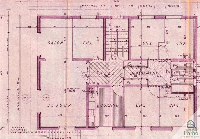 Maison - 177 m² - 7 pièces